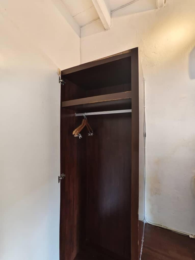 ג'ורג' טאון Red Inn Court מראה חיצוני תמונה