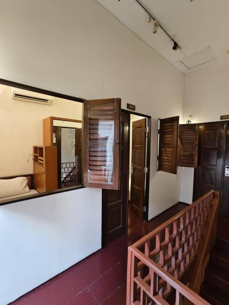 ג'ורג' טאון Red Inn Court מראה חיצוני תמונה